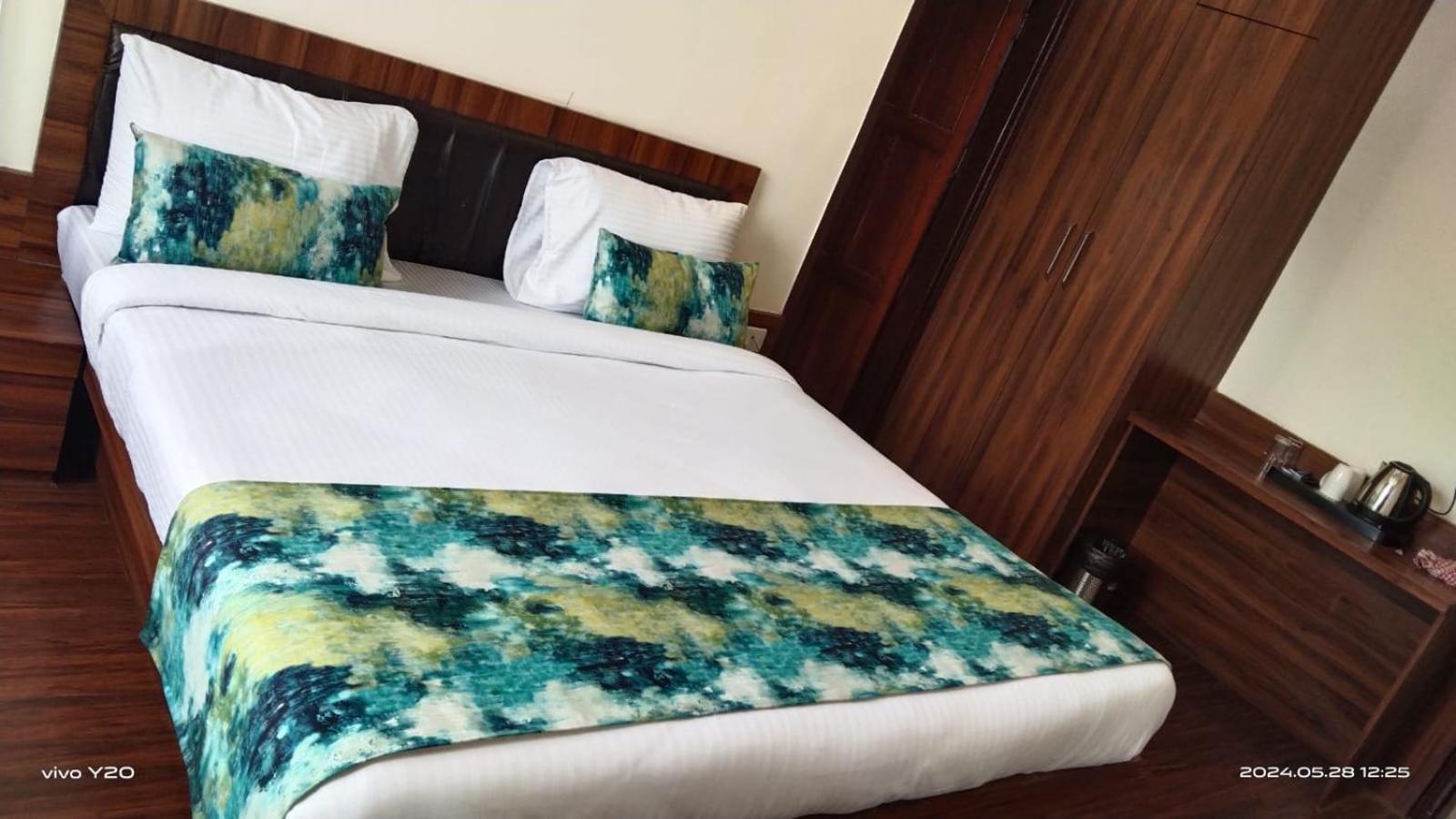 Hotel Колката Екстер'єр фото